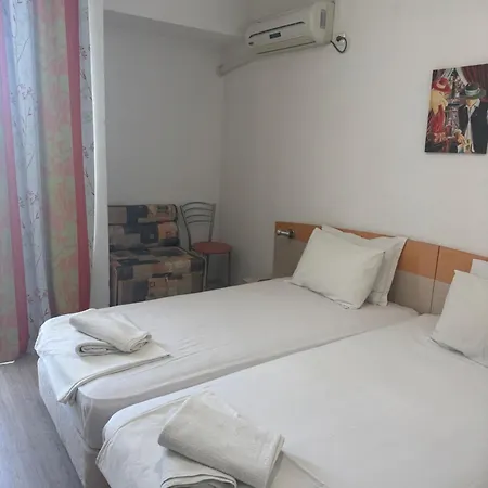 гранд плаза Guest house
